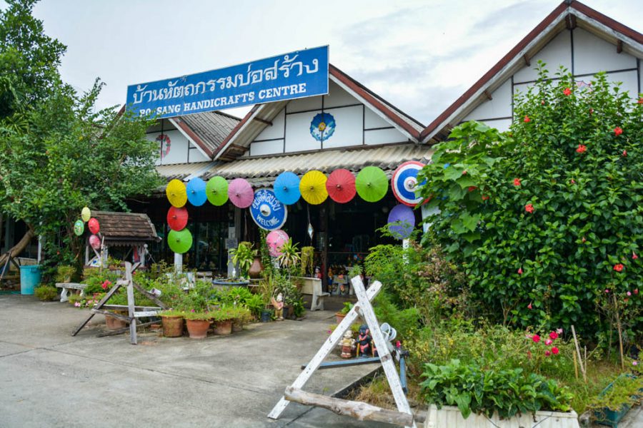 บ้านน้ำจำ-ศูนย์หัตถกรรมร่มบ่อสร้าง01